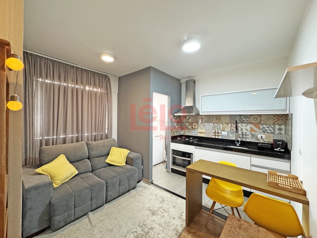 Apartamento para locacao no Zona 03 em Maringa com 89m² por R$ 2.100,00
