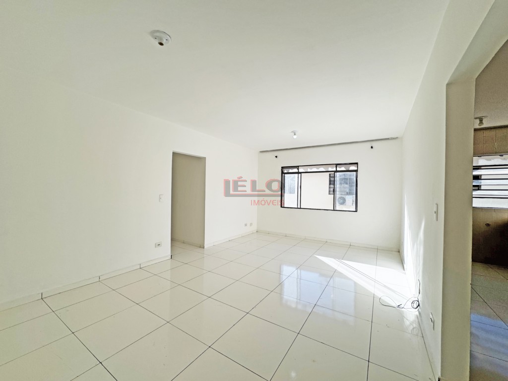 Apartamento para locacao no Zona 06 em Maringa com 88,96m² por R$ 1.000,00