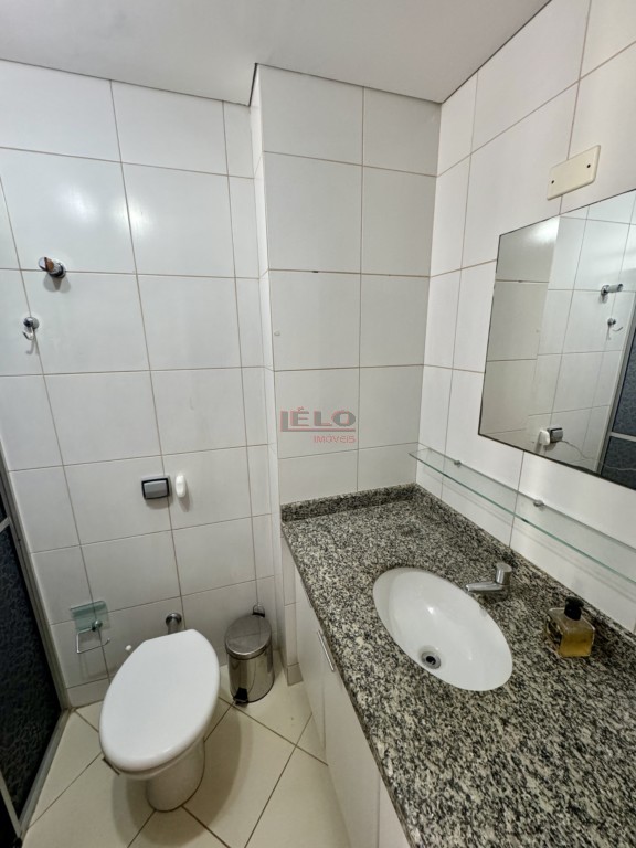 Apartamento para locacao no Zona 07 em Maringa com 72,01m² por R$ 1.800,00