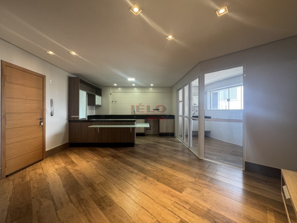 Apartamento para venda no Zona 07 em Maringa com 195m² por R$ 665.000,00