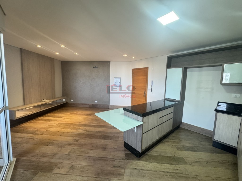 Apartamento para venda no Zona 07 em Maringa com 195m² por R$ 619.000,00