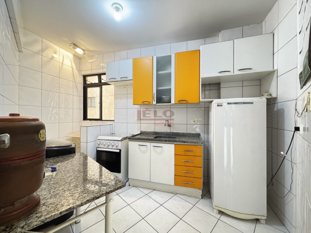 Apartamento para locacao no Zona 07 em Maringa com 114m² por R$ 1.800,00