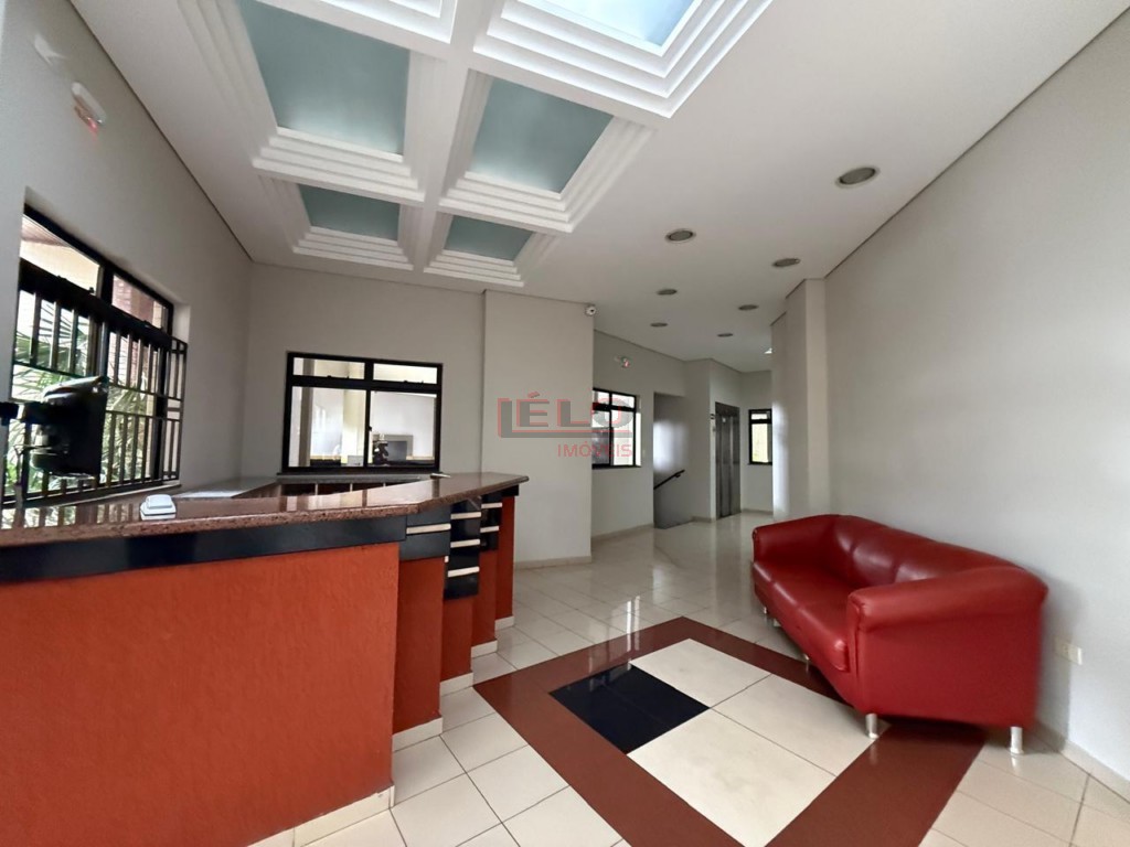 Apartamento para locacao no Zona 07 em Maringa com 113,62m² por R$ 1.800,00