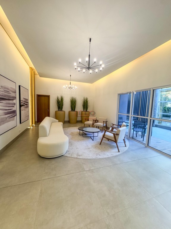 Apartamento para venda no Zona 07 em Maringa com 180,35m² por R$ 1.070.000,00