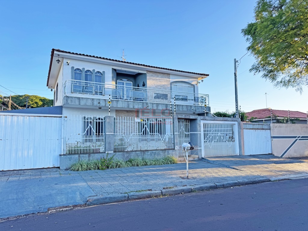 Sobrado para venda no Jardim Alvorada em Maringa com 313m² por R$ 850.000,00