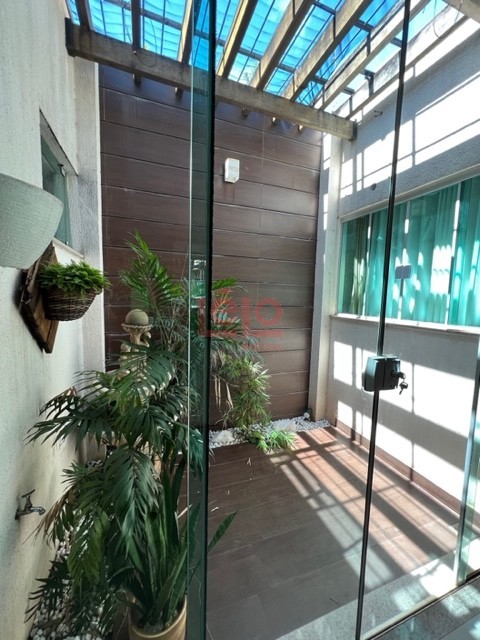 Casa Residencial para locacao no Jardim Monte Rei em Maringa com 116,7m² por R$ 2.900,00