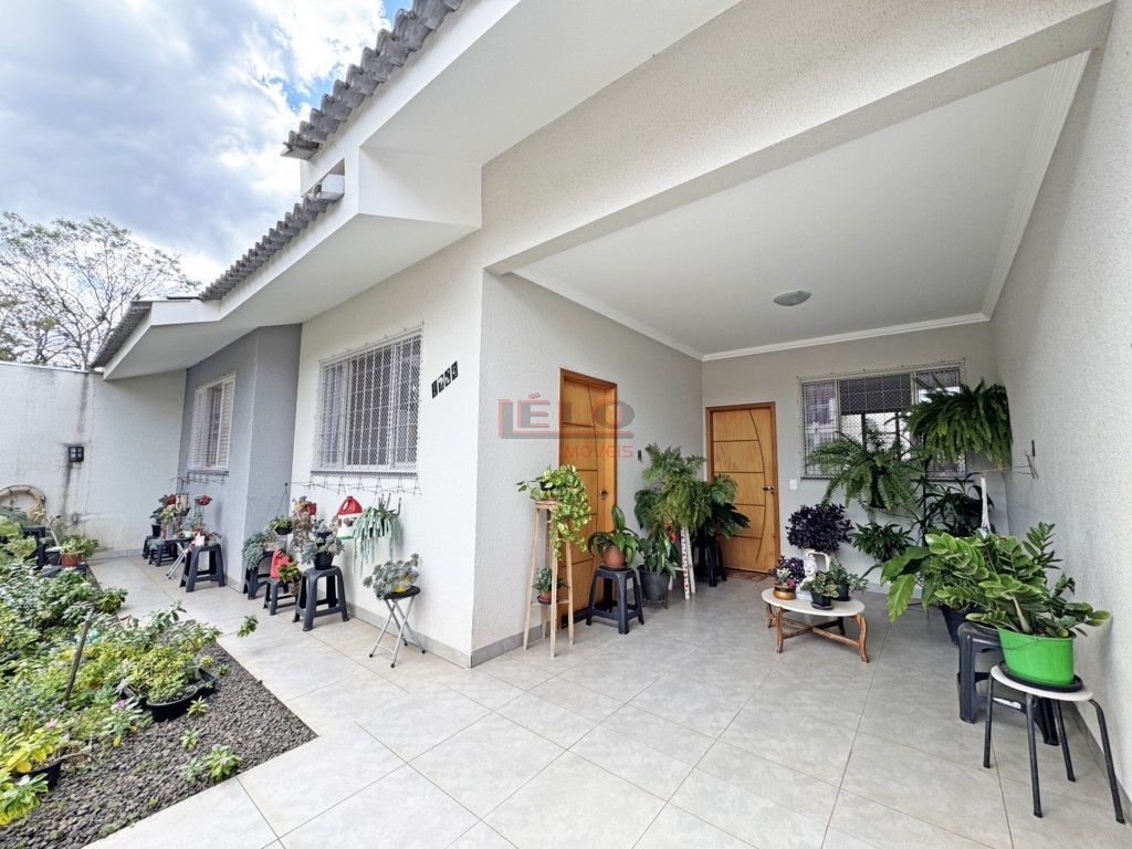 Casa Residencial para locacao no Zona 06 em Maringa com 102m² por R$ 1.750,00