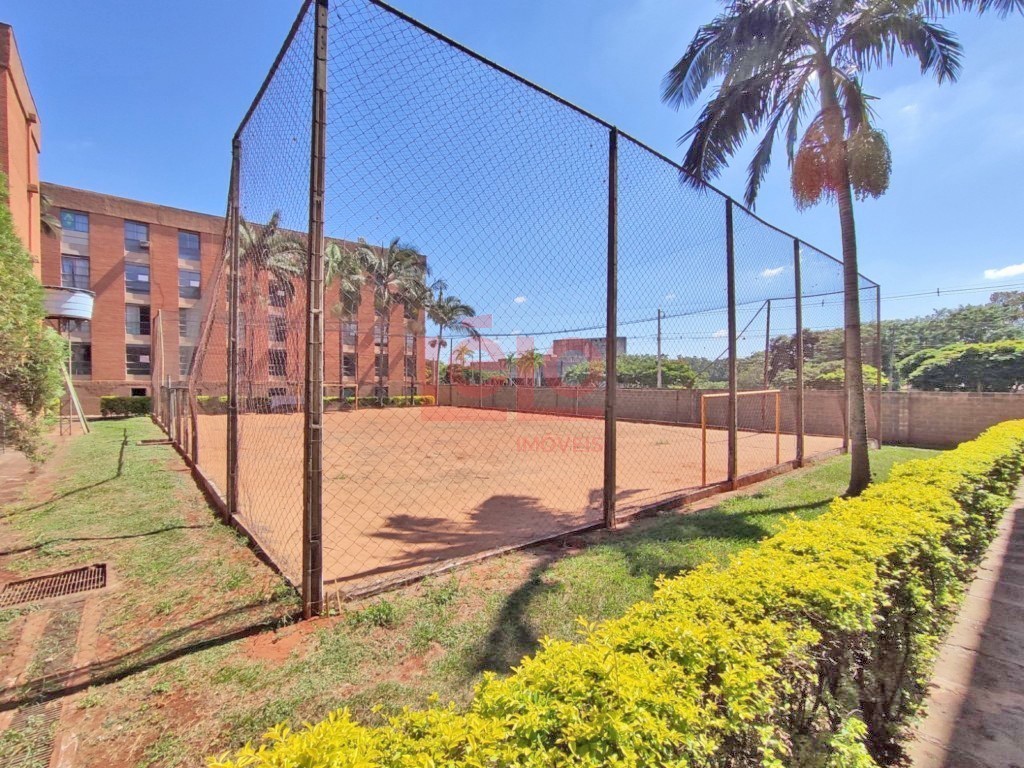 Apartamento para locacao no Zona 07 em Maringa com 80,77m² por R$ 1.100,00