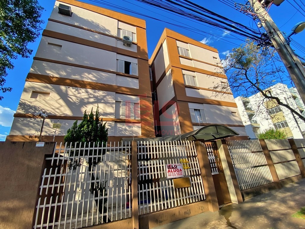 Apartamento para locacao no Zona 07 em Maringa com 96,55m² por R$ 1.300,00