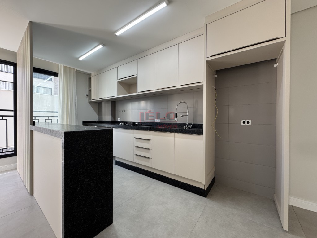 Apartamento para locacao no Vila Bosque em Maringa com 96m² por R$ 2.600,00