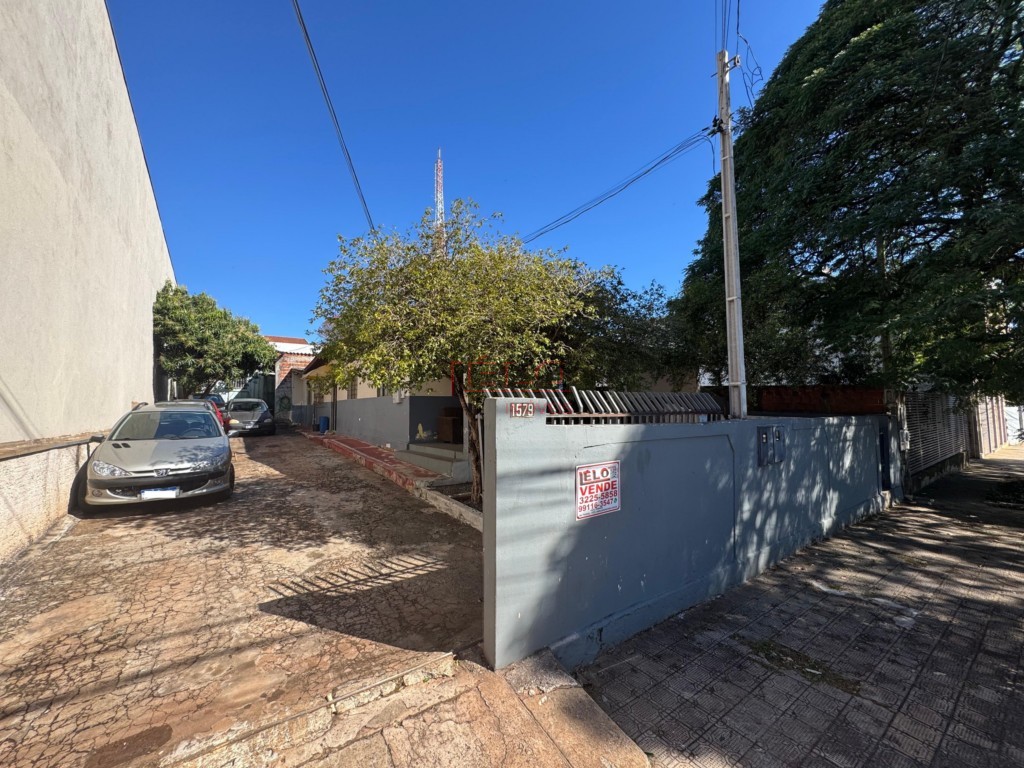 Terreno para venda no Zona 06 em Maringa com 506m² por R$ 495.000,00