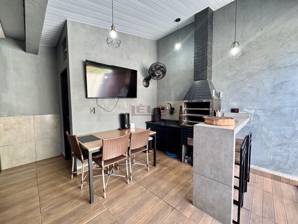 Casa Residencial para venda no Jardim Copacabana em Maringa com 150m² por R$ 370.000,00