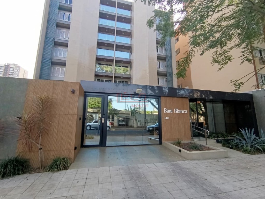 Apartamento para venda no Zona 07 em Maringa com 167,63m² por R$ 549.000,00