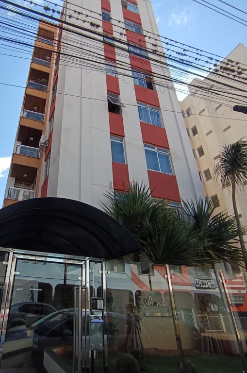 Apartamento para venda no Zona 07 em Maringa com 126,19m² por R$ 319.000,00