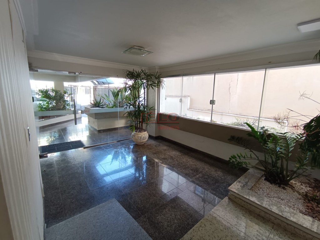 Apartamento para venda no Zona 07 em Maringa com 126,19m² por R$ 319.000,00