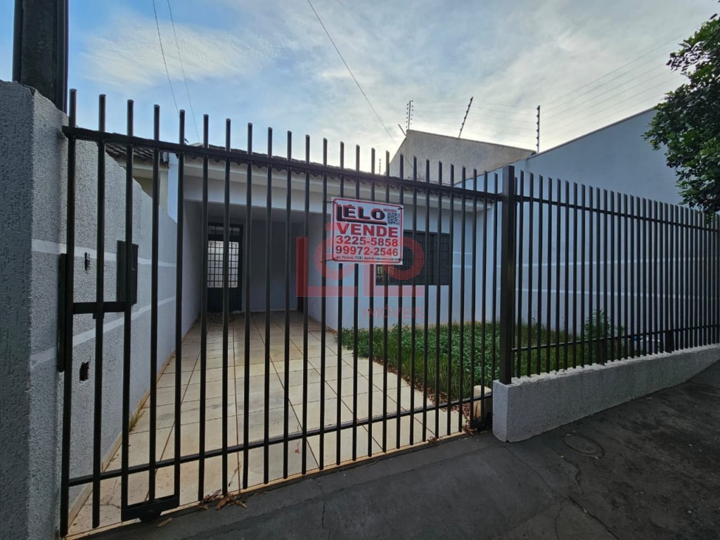 Casa Residencial para venda no Jardim dos Passaros em Maringa com 89,86m² por R$ 320.000,00