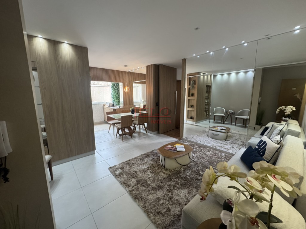 Apartamento para venda no Vila Bosque em Maringa com 135,9m² por R$ 549.000,00