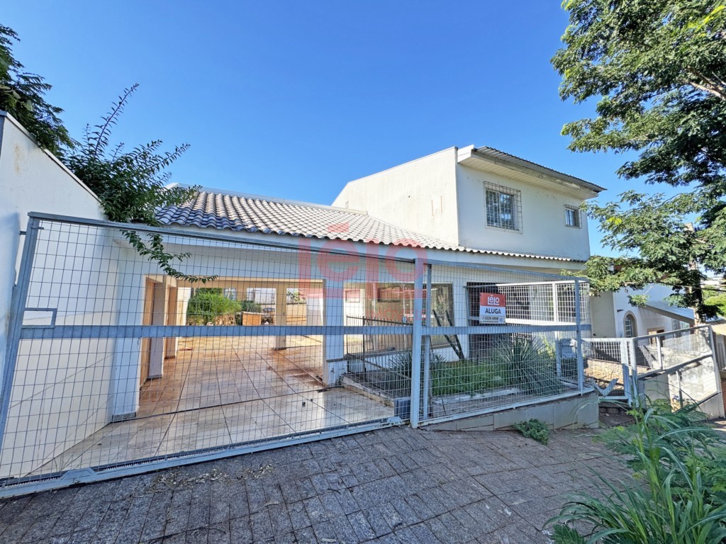 Casa Residencial para venda e locacao no Jardim Los Angeles em Maringa com 276,64m² por R$ 740.000,00 (venda) ou R$ 3.500,00 (locação)