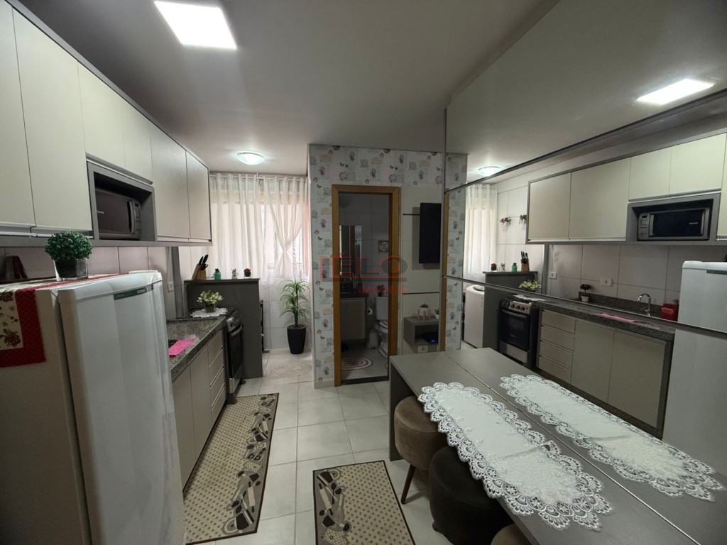 Apartamento para venda no Zona 07 em Maringa com 58m² por R$ 215.000,00
