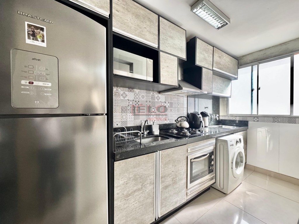 Apartamento para venda no Parque Industrial em Maringa com 45m² por R$ 215.000,00