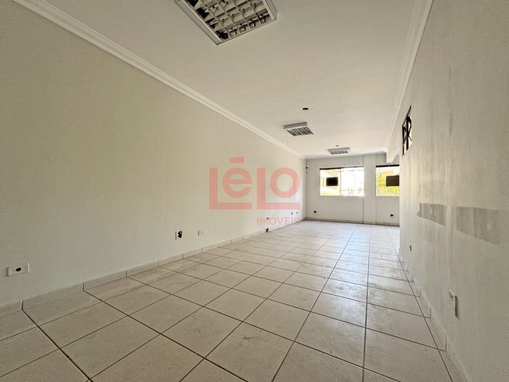 Sala Comercial para locacao no Zona 01 em Maringa com 45m² por R$ 1.200,00