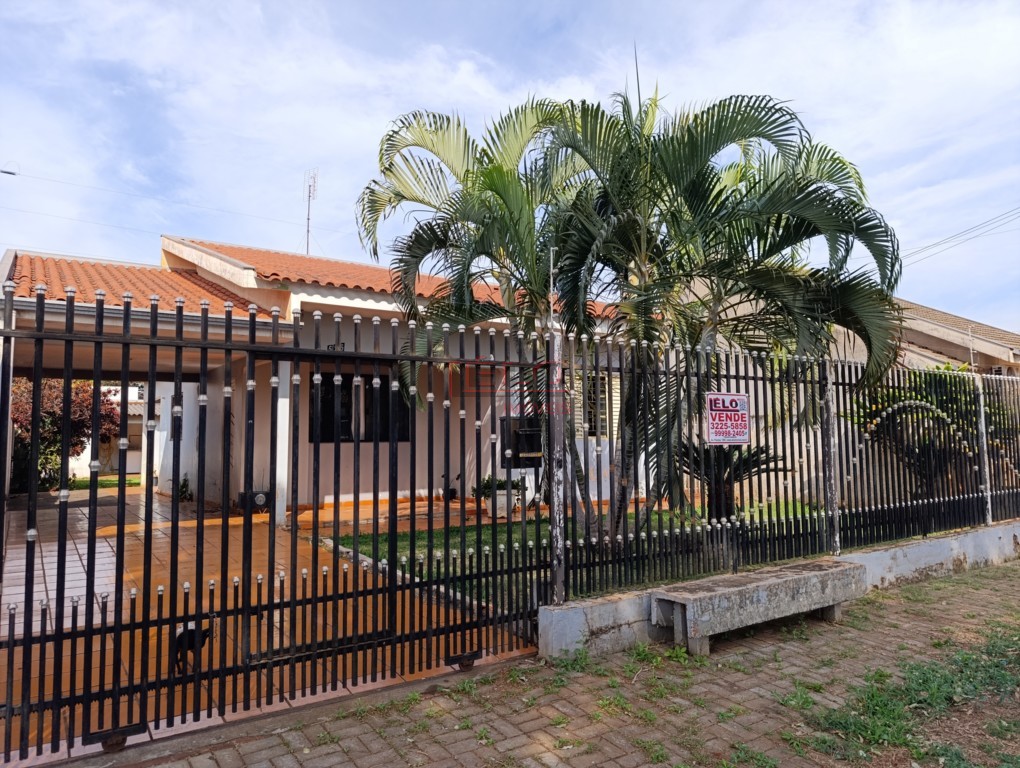 Casa Residencial para venda no Vila Nova em Maringa com 148m² por R$ 595.000,00