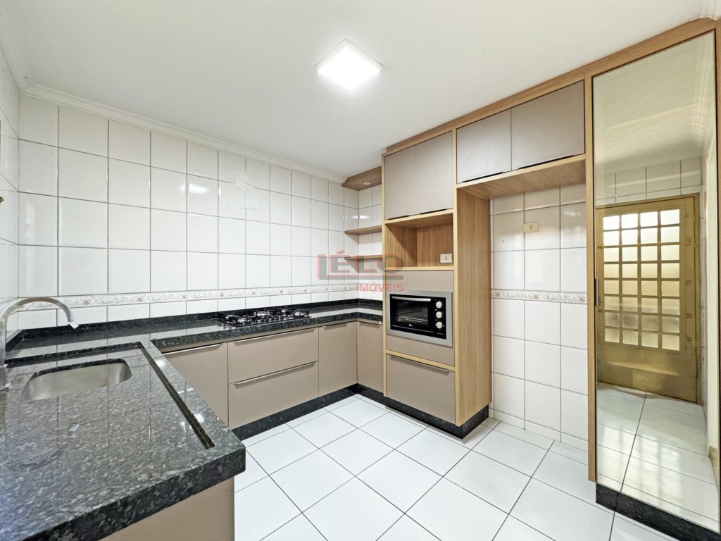 Sobrado para locacao no Jardim Canada em Maringa com 119m² por R$ 3.500,00