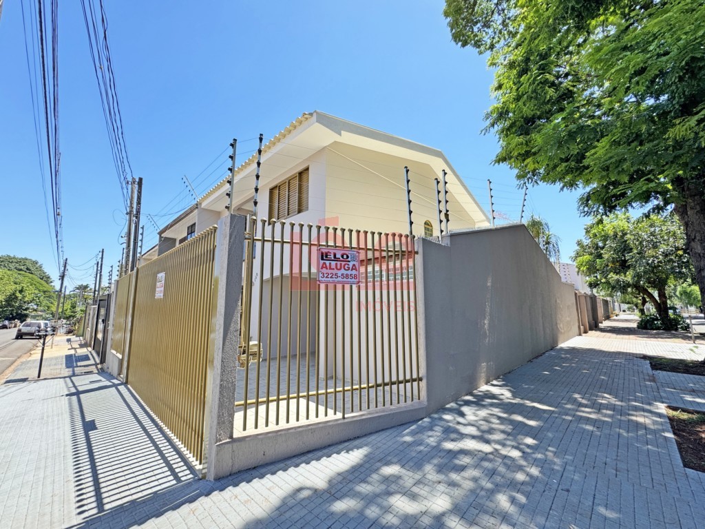Sobrado para locacao no Jardim Canada em Maringa com 118,57m² por R$ 3.500,00