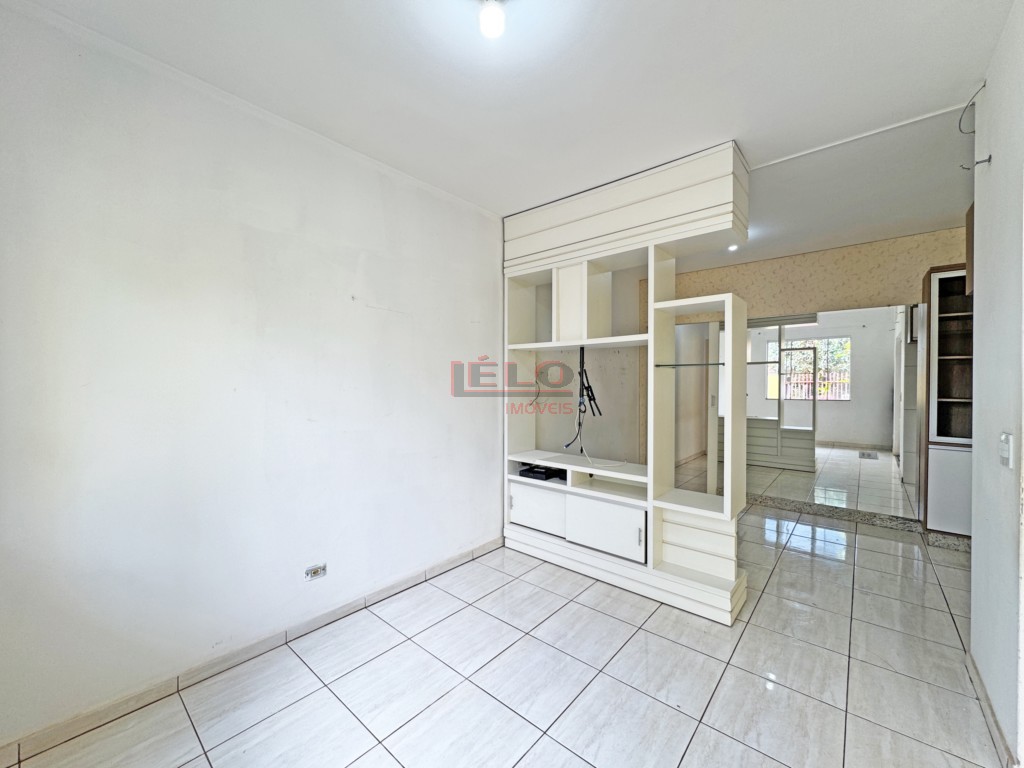 Casa Residencial para venda e locacao no Parque Taruma em Maringa com 105,44m² por R$ 400.000,00 (venda) ou R$ 2.000,00 (locação)