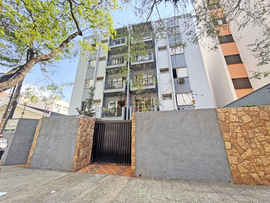 Apartamento para locacao no Zona 07 em Maringa com 100m² por R$ 1.300,00