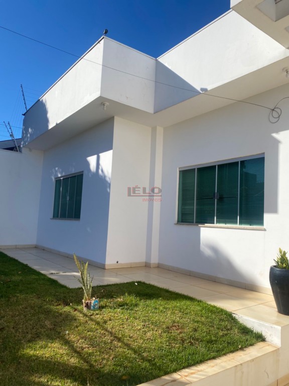 Casa Residencial para venda no Jardim Santa Rosa em Maringa com 320m² por R$ 750.000,00