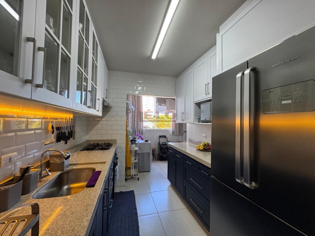 Apartamento para venda no Zona 07 em Maringa com 111,16m² por R$ 480.000,00