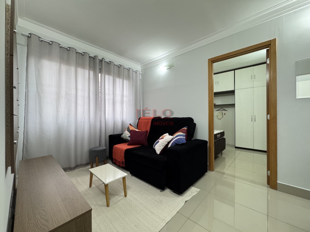 Apartamento para locacao no Zona 07 em Maringa com 35,01m² por R$ 1.750,00