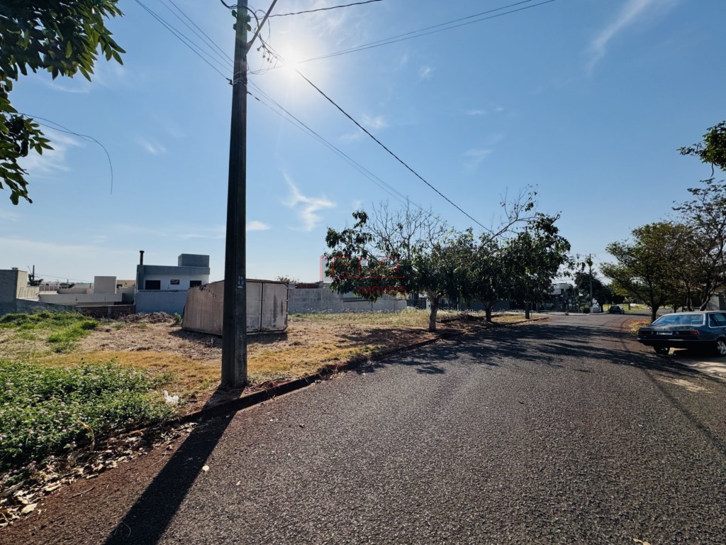 Terreno para venda no Jardim Pilar em Maringa com 412,21m² por R$ 400.000,00