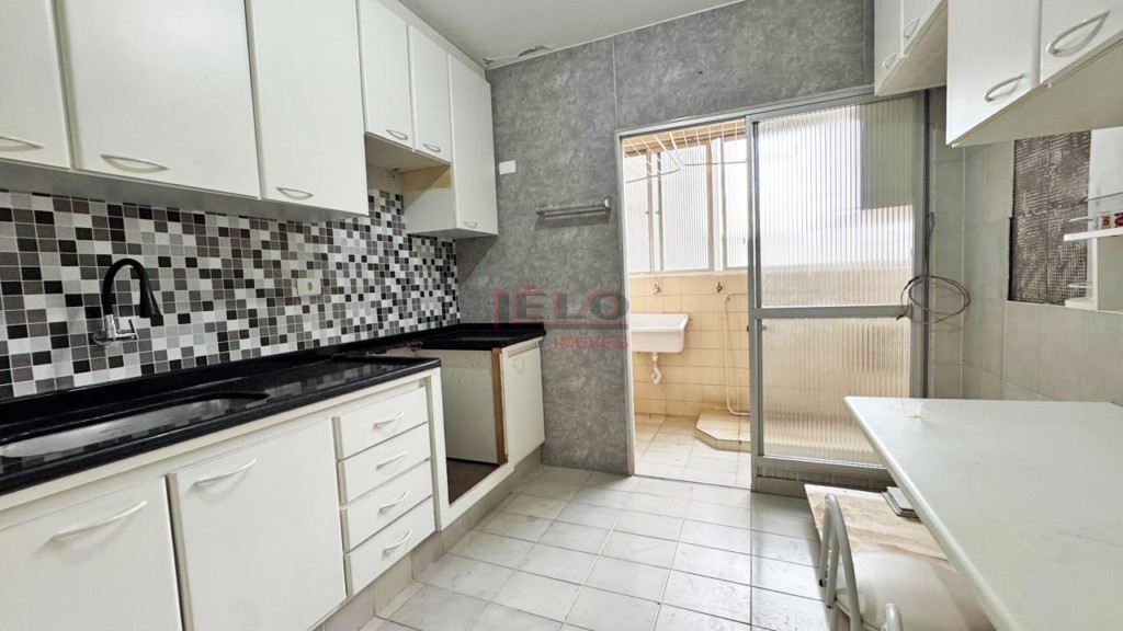 Apartamento para venda no Zona 07 em Maringa com 102m² por R$ 350.000,00