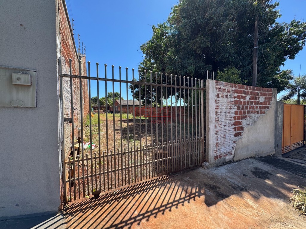 Terreno para venda no Portal das Torres em Maringa com 266m² por R$ 135.000,00