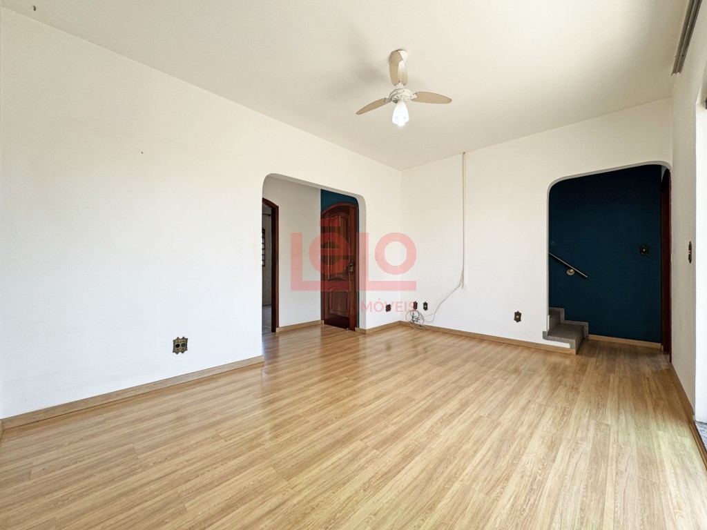 Apartamento para locacao no Parque das Grevileas I Parte em Maringa com 140,4m² por R$ 2.000,00