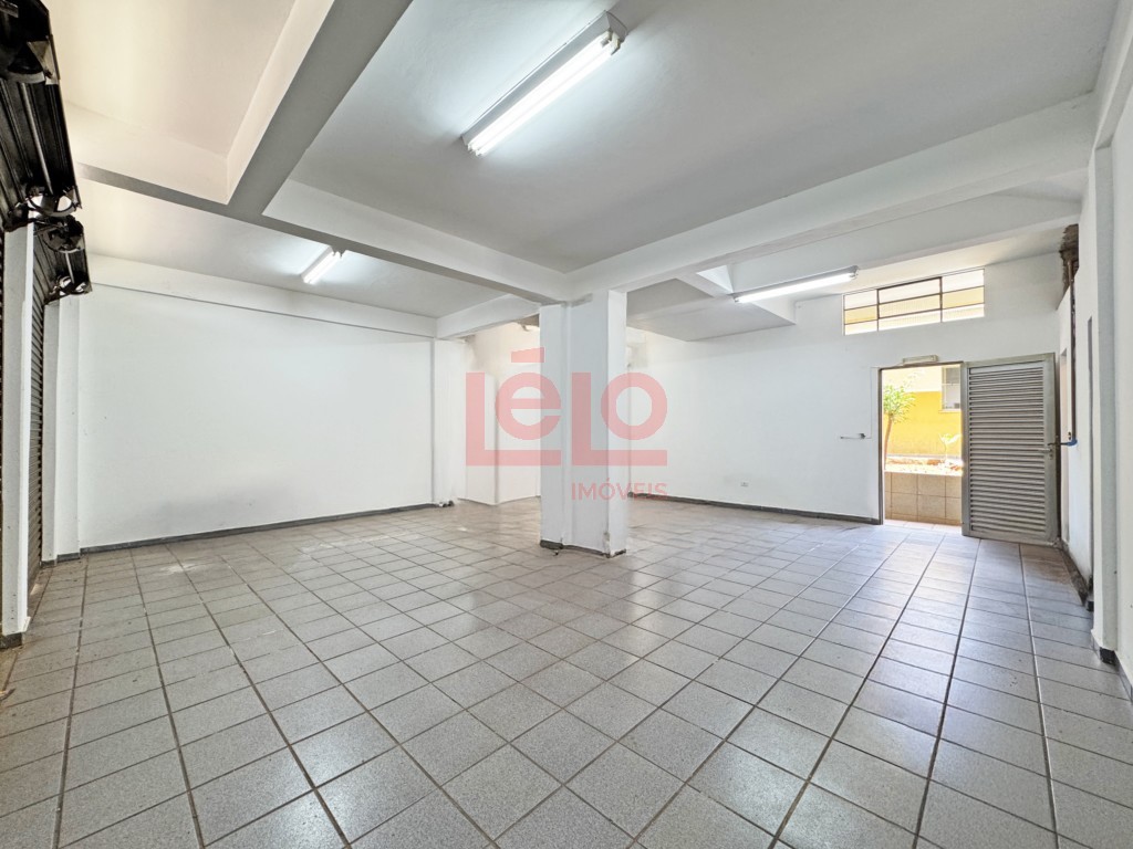 Salão para locacao no Parque das Grevileas I Parte em Maringa com 60m² por R$ 1.500,00