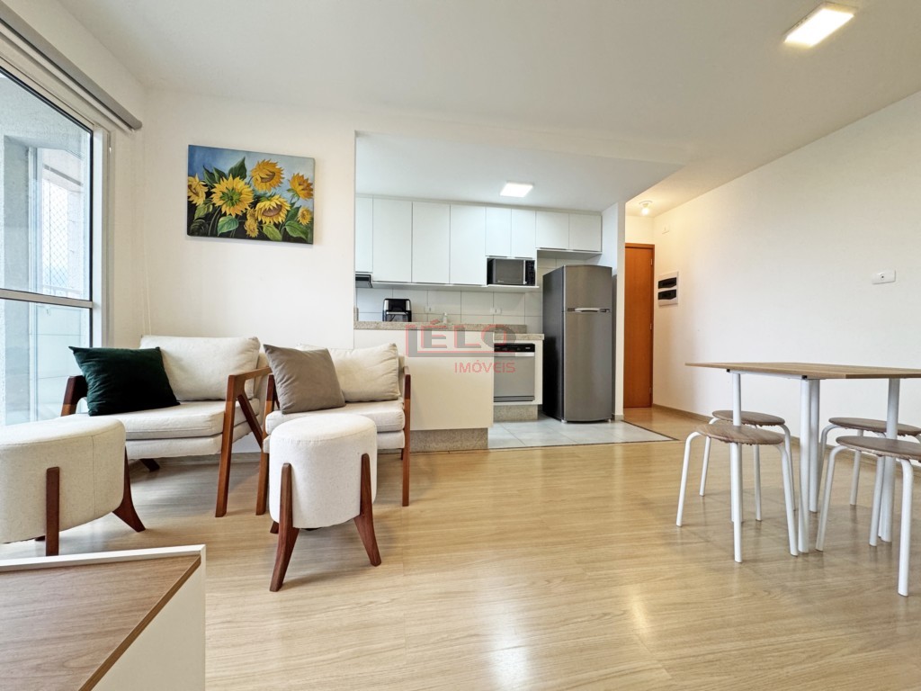 Apartamento para locacao no Zona 07 em Maringa com 95m² por R$ 2.500,00