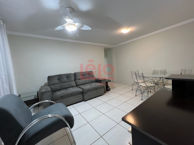 Apartamento para locacao no Zona 07 em Maringa com 113,24m² por R$ 2.000,00