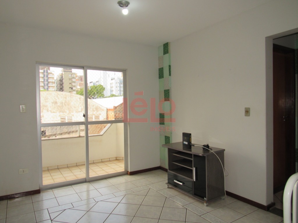 Apartamento para venda no Zona 07 em Maringa com 59,3m² por R$ 280.000,00