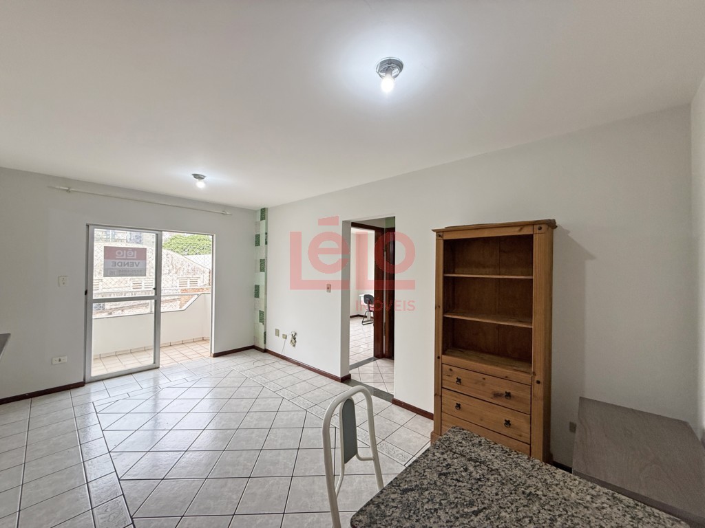 Apartamento para venda e locacao no Zona 07 em Maringa com 59,3m² por R$ 280.000,00 (venda) ou R$ 1.400,00 (locação)
