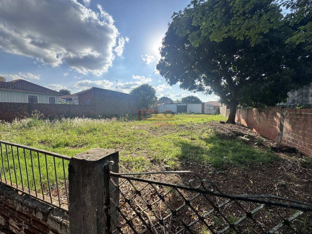 Terreno para venda no Vila Santo Antonio em Maringa com 590m² por R$ 675.000,00