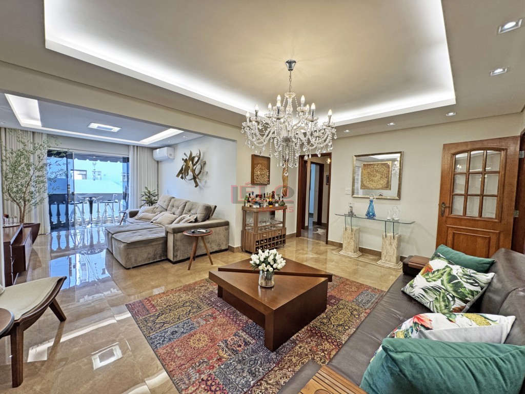 Apartamento para venda no Zona 07 em Maringa com 173m² por R$ 585.000,00
