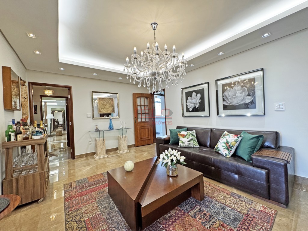 Apartamento para venda no Zona 07 em Maringa com 173,37m² por R$ 585.000,00