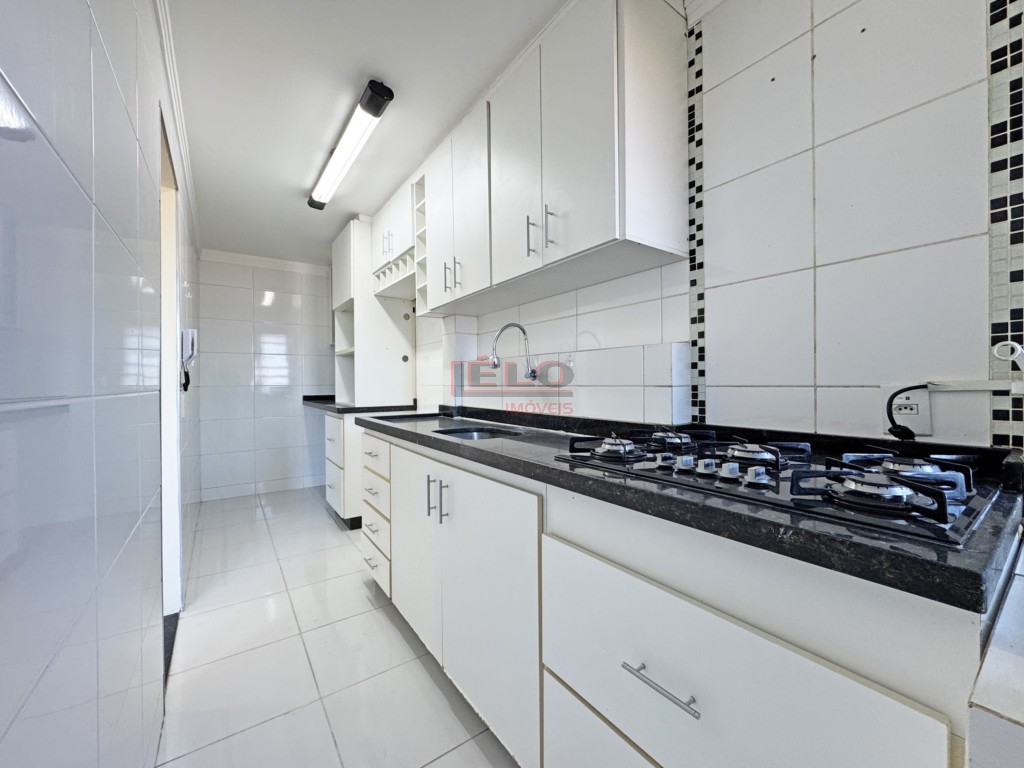 Apartamento para locacao no Jardim Lucianopolis em Maringa com 95m² por R$ 1.700,00
