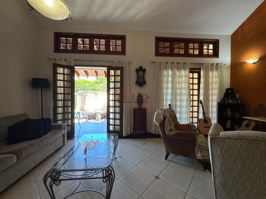 Casa Residencial para venda no Zona 05 em Maringa com 505m² por R$ 1.800.000,00