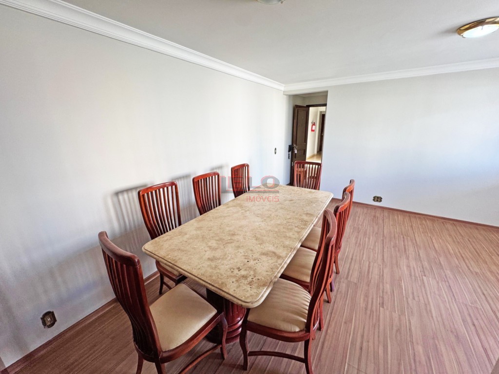 Apartamento para venda no Zona 03 em Maringa com 121,12m² por R$ 390.000,00