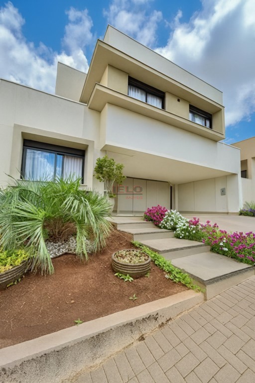 Casa Residencial para venda no Parque Industrial em Maringa com 504,5m² por R$ 2.800.000,00