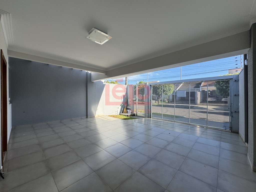 Casa Residencial para locacao no Jardim Paris III em Maringa com 110m² por R$ 2.600,00